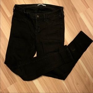 🌻Hollister black jeans great condition